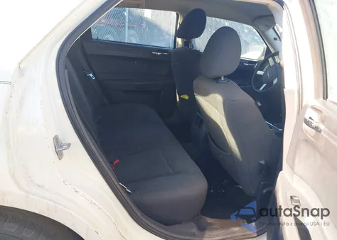 2008 Chrysler 300 Lx from USA, damaged, VIN 2C3LA43RX8H157946